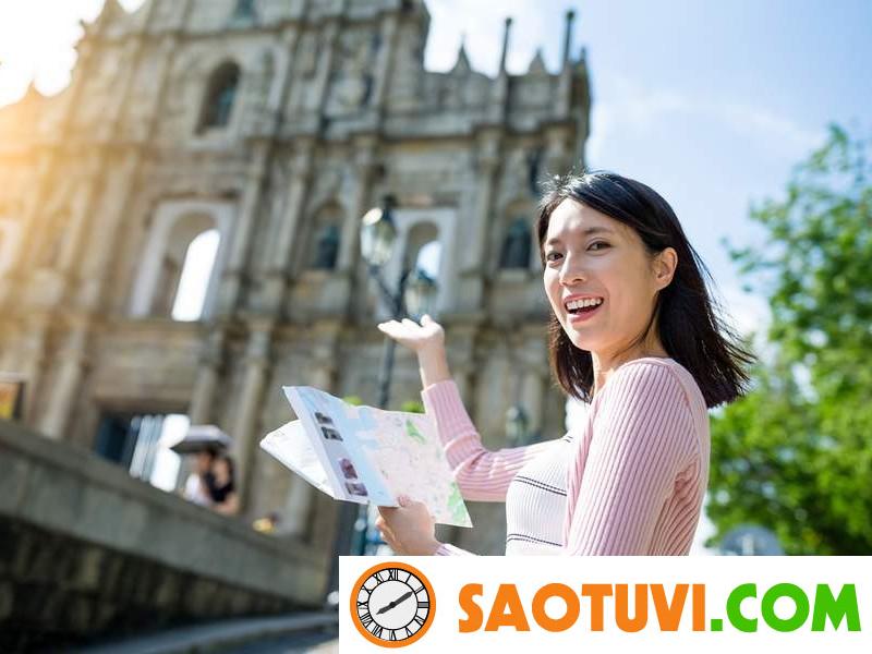 Top những công việc lương cao cho nữ ở Việt Nam không thể bỏ qua Công việc lương cao dành cho nữ - Hướng dẫn viên du lịch