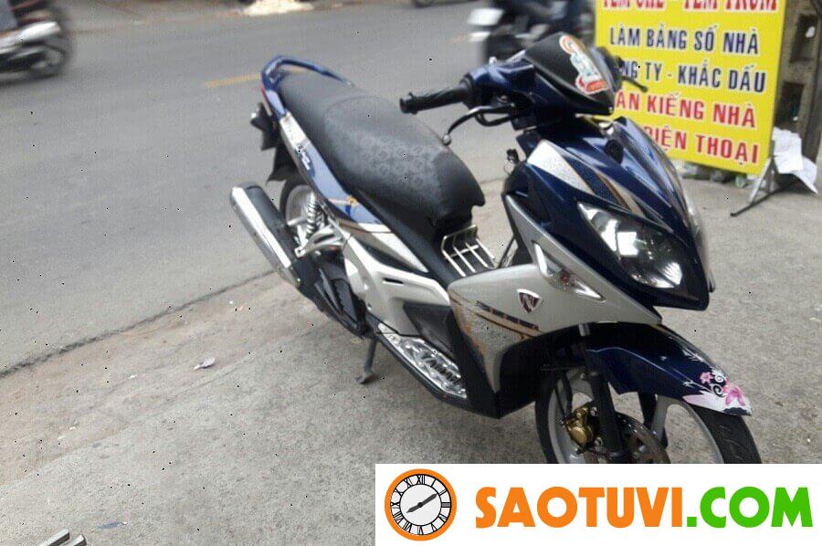 Nouvo LX và những ưu - nhược điểm cần biết trước khi mua Đuôi xe của Nouvo LX được thiết kế khá giống trên những chiếc xe Mio đời mới.