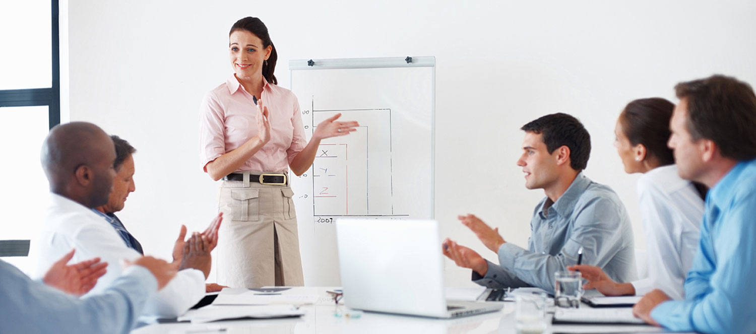 quan-ly-nhan-vien-jpg1 tạo động lực cho nhân viên bằng cách ghi nhận thành tích