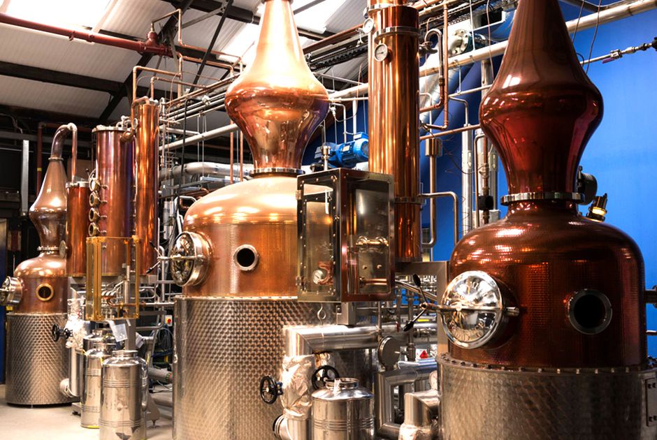 ruou-gin-la-gi-1 Quá trình sản xuất rượu Gin như thế nào?