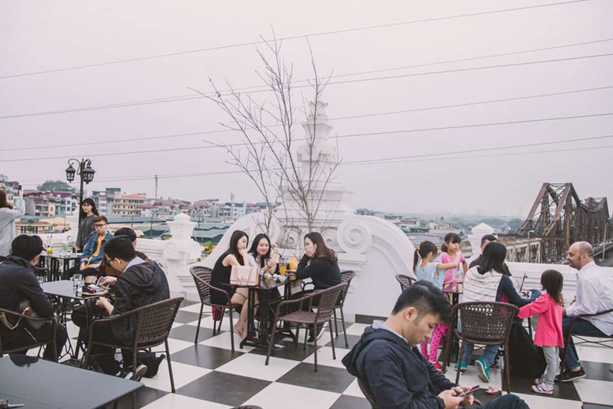 serein-cafe Quán cafe nhìn ra cầu long biên