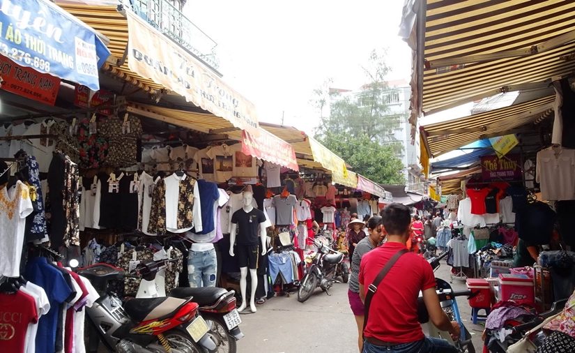 Quần áo giá sỉ: Các mối lấy hàng ở Hà Nội tốt nhất cho bạn