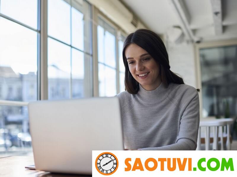 Sinh viên có nên đi làm thêm không? Top 5 việc làm thêm dành cho sinh viên Làm thêm giúp CV hoàn thiện hơn