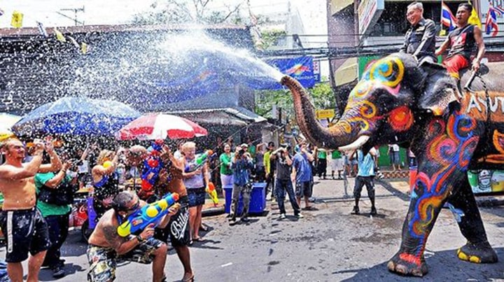 songkran-le-hoi-truyen-thong-thai-lan-day-thu-vi-y-nghia songkran-le-hoi-truyen-thong-thai-lan-day-thu-vi-y-nghia