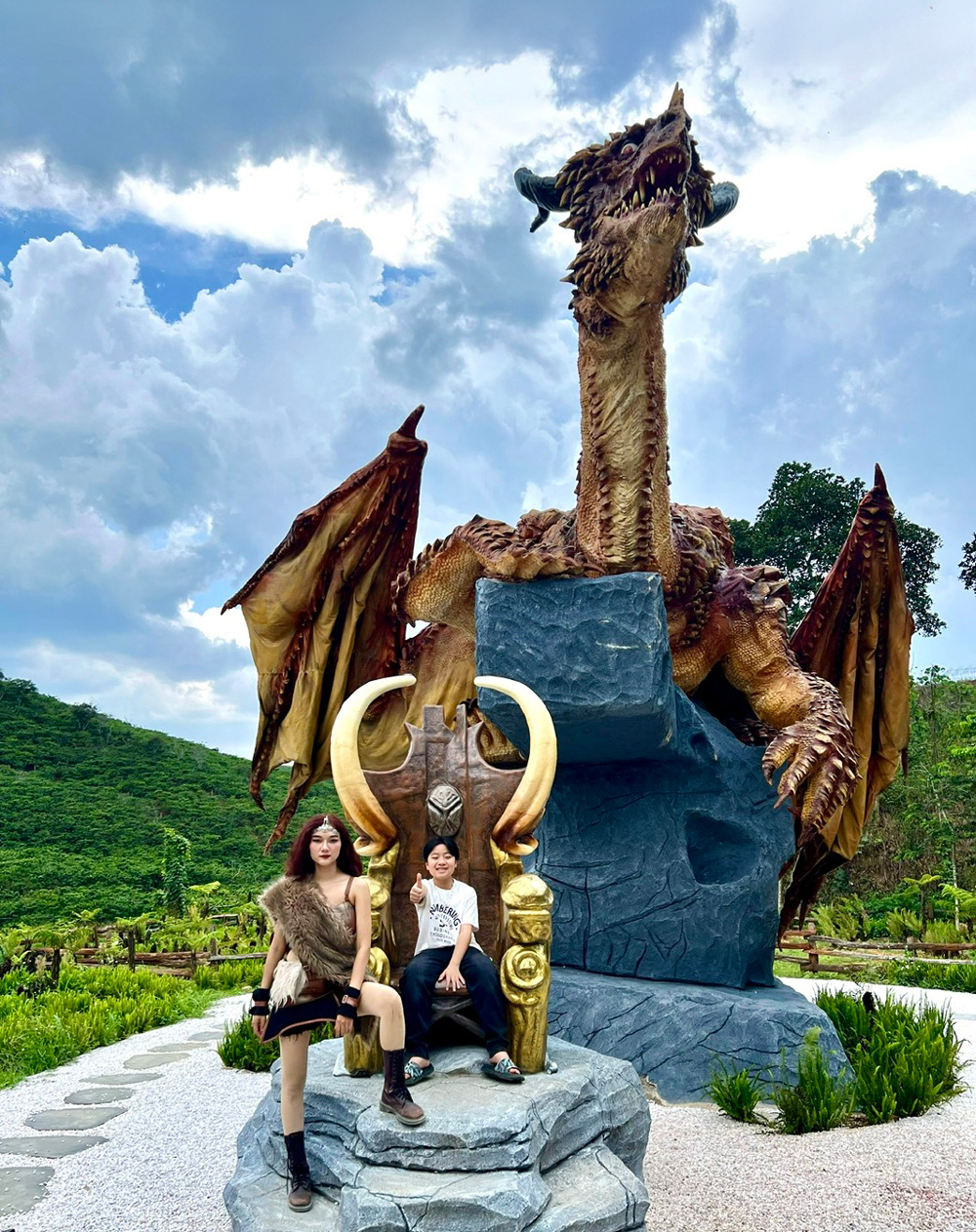 t8_01_3_20240508204836 Mô hình Thần Rồng ở God Valley Đà Lạt