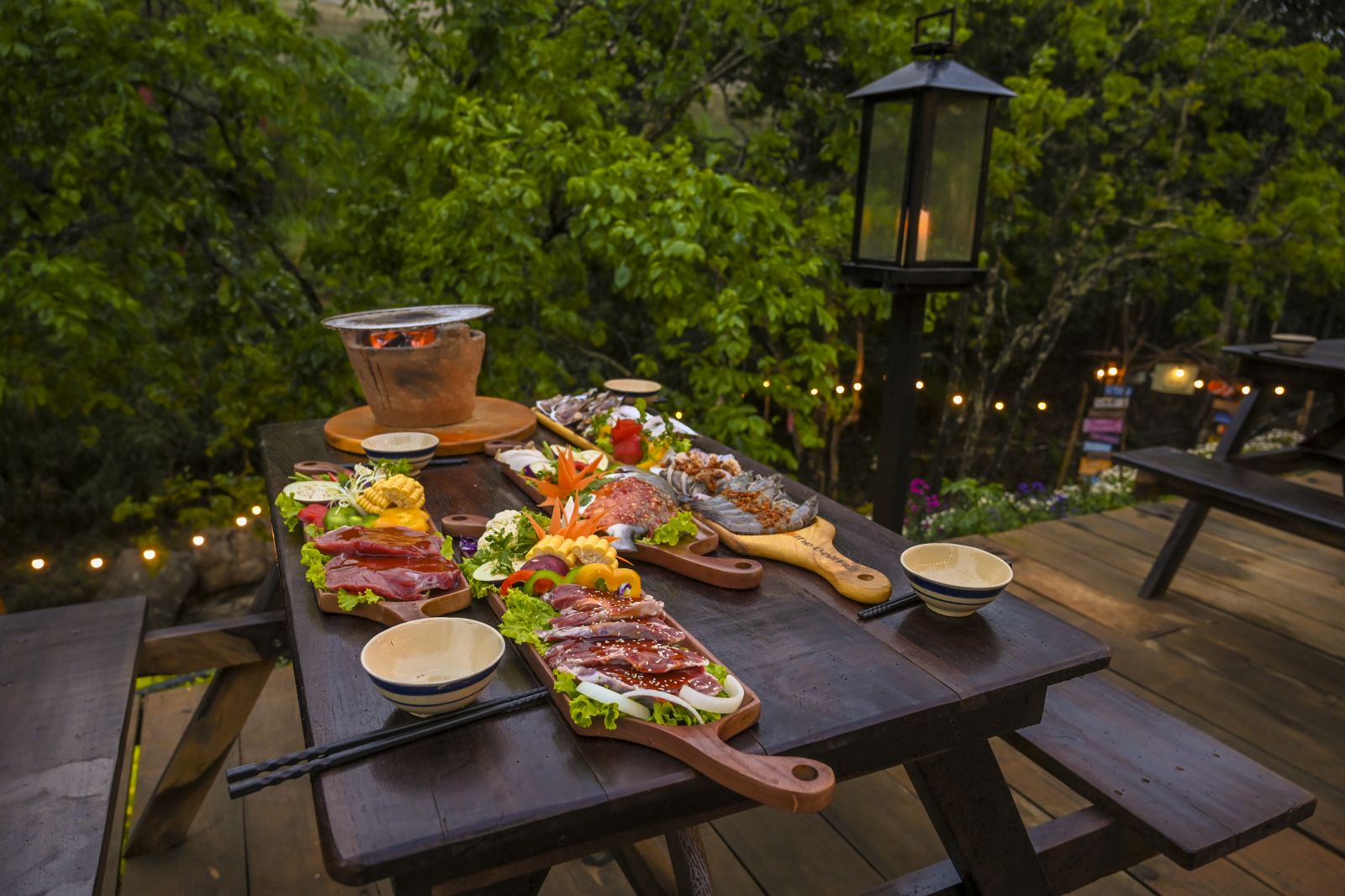 The Bali Hill – Quán nướng bên suối cực chill tại Đà Lạt