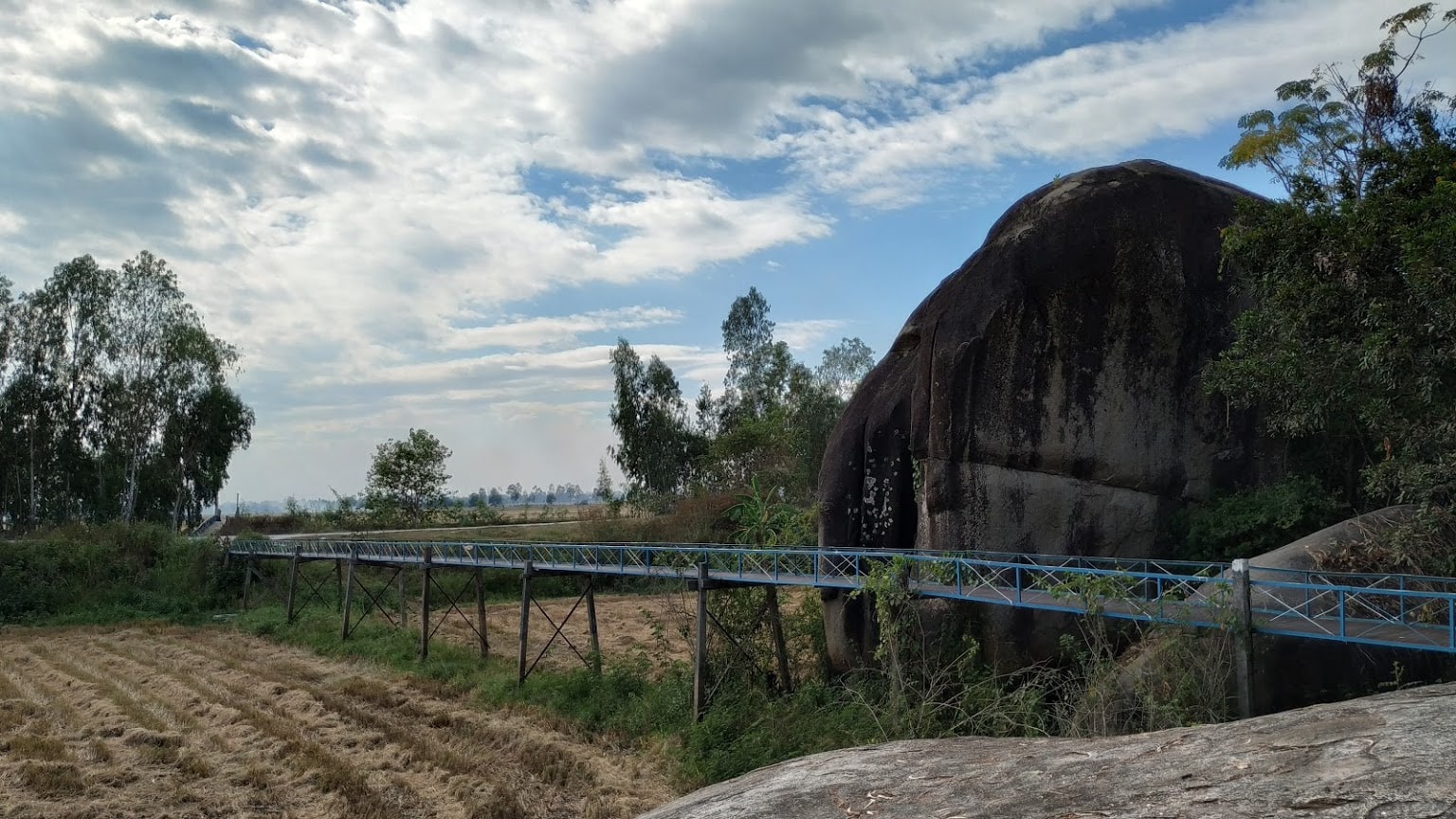 Thủy Đài Sơn (Núi Nước)