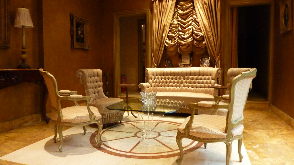 thiet-ke-nha-hang-sang-trong-quy-phai nhà hàng sang trọng quý phái