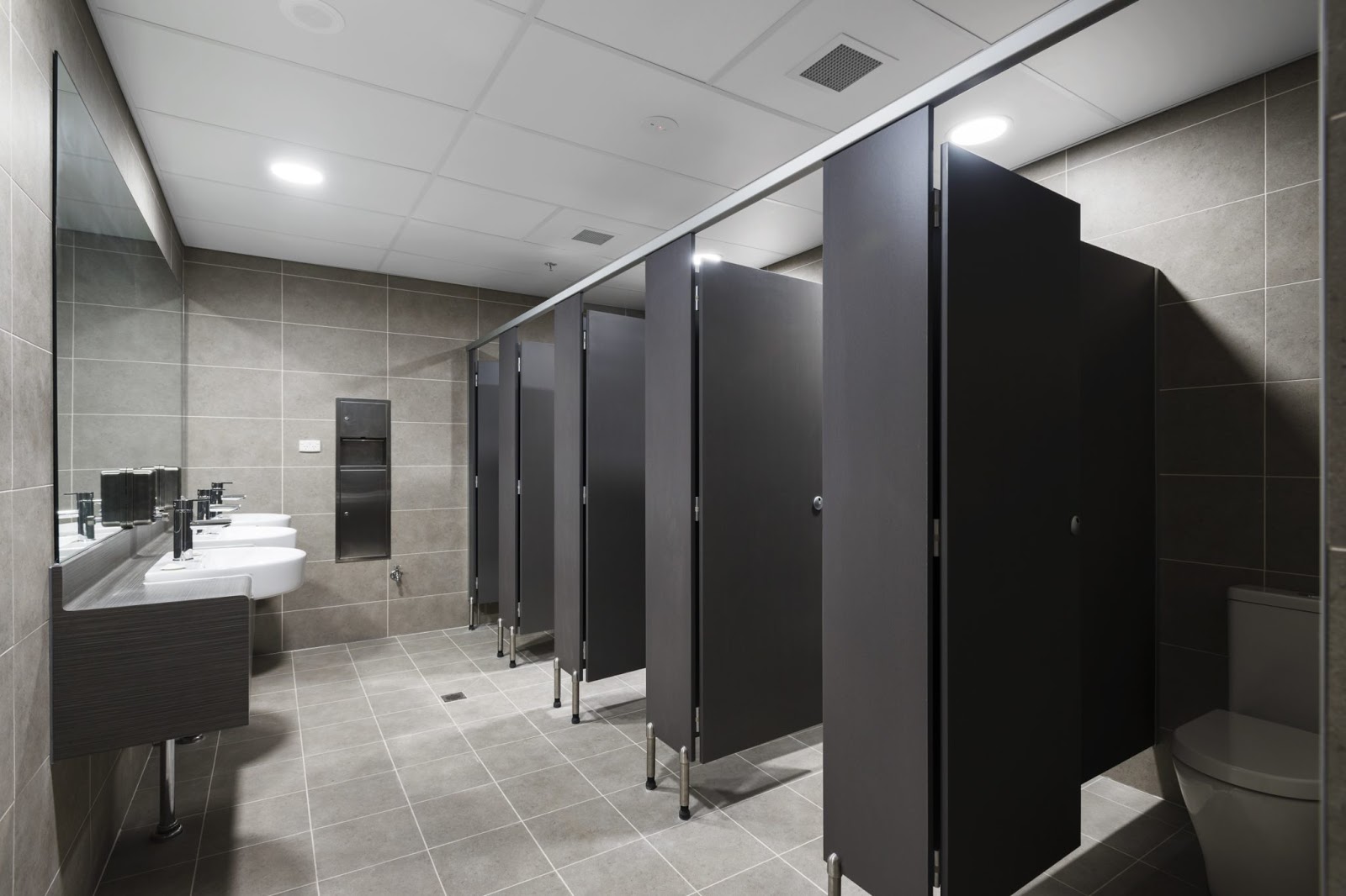 thiet-ke-phong-ve-sinh-nha-hang phòng vệ sinh nhà hàng