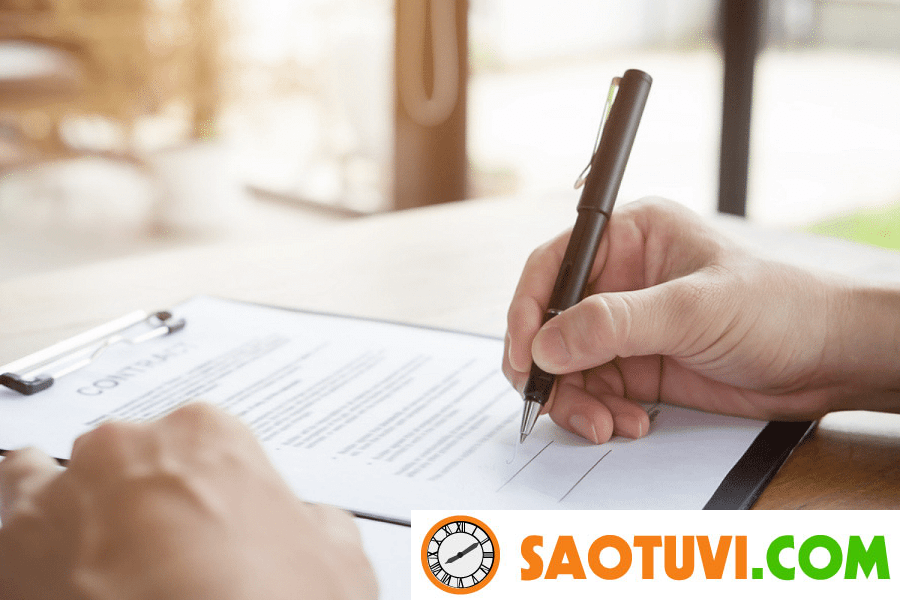 Thủ tục mua bán xe máy cũ năm 2020 gồm những giấy tờ gì? Hợp đồng mua bán xe công chứng - thủ tục mua bán xe máy cũ không thể thiếu