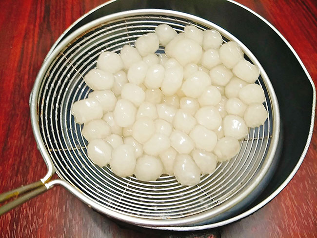 tran-chau-trang-ngon cách làm sữa chua trân châu thơm ngon