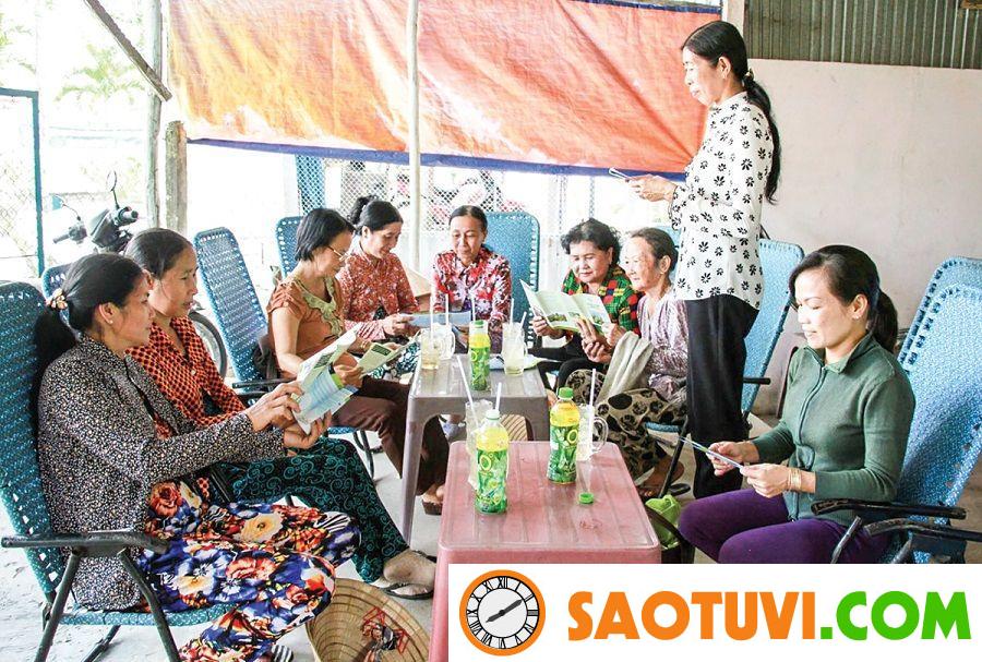 Việc làm gia công tại nhà ở Bến Tre với 4 mẹo này Các chị em có thể nhờ Hội phụ nữ ở địa phương giới thiệu và hỗ trợ nhận việc về làm.