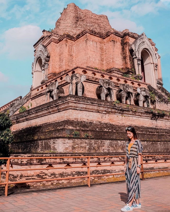 wat-chedi-luang-6 tòa bảo tháp tại chùa wat chedi luang